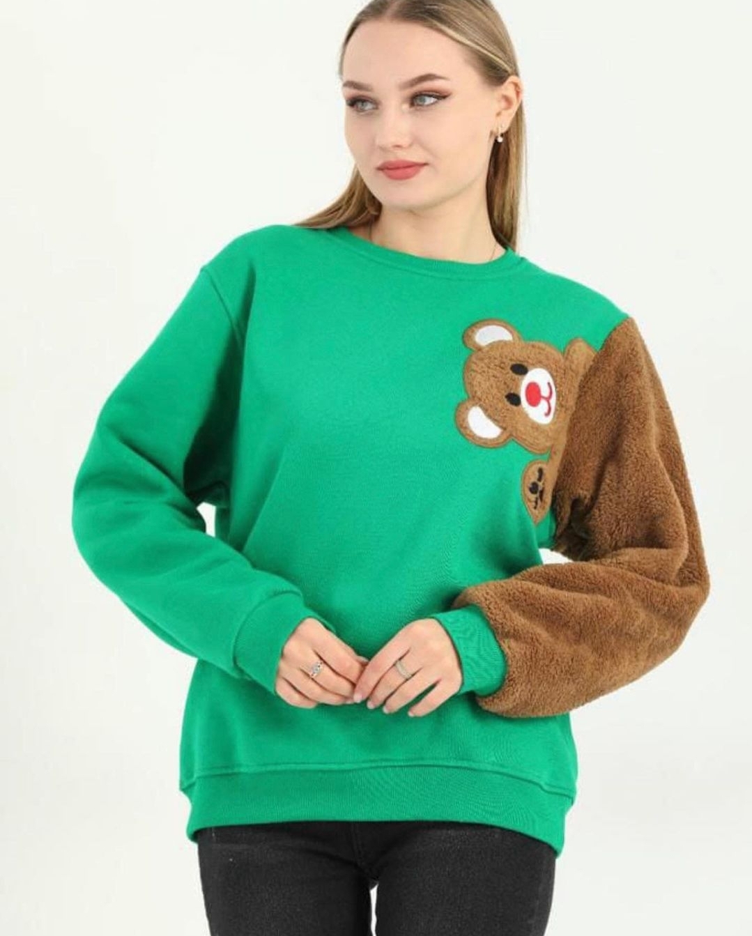 Ayıcıklı%20Peluş%20Kol%20Sweatshirt