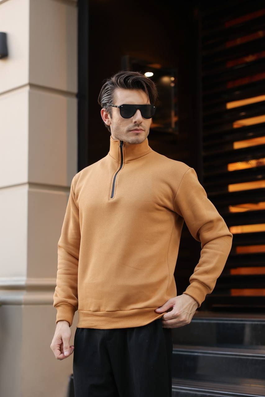 Yaka%20Fermuar%20Detaylı%20Üç%20İplik%20Polar%20Sweatshirt